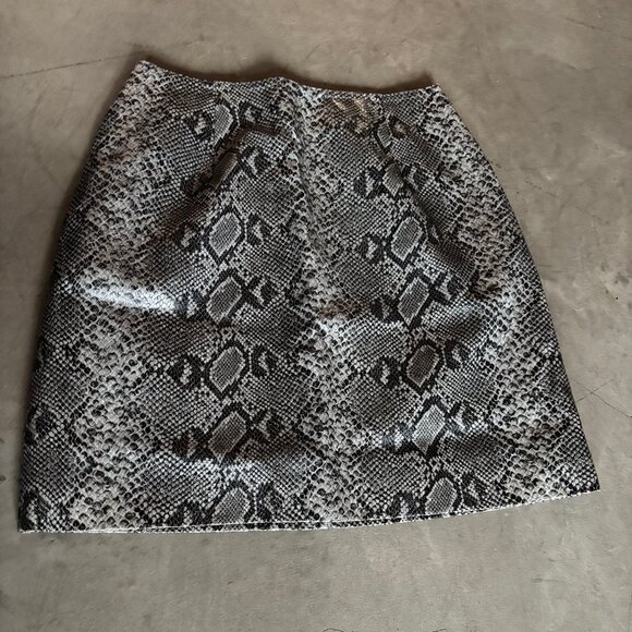 Isabel Ardee Snake Print Skirt - Picture 2 of 4